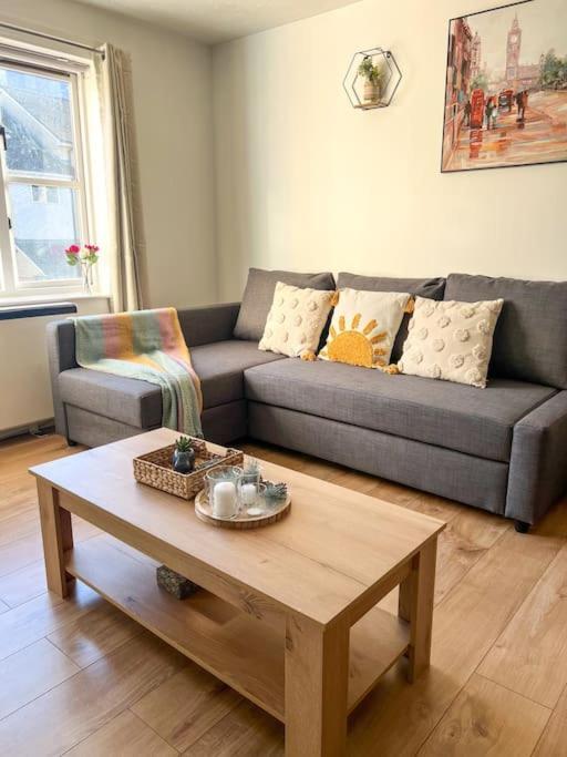 Cosy & Modern Flat In Islington- 15 Minute Walk From Emirates Stadium Apartment London Luaran gambar